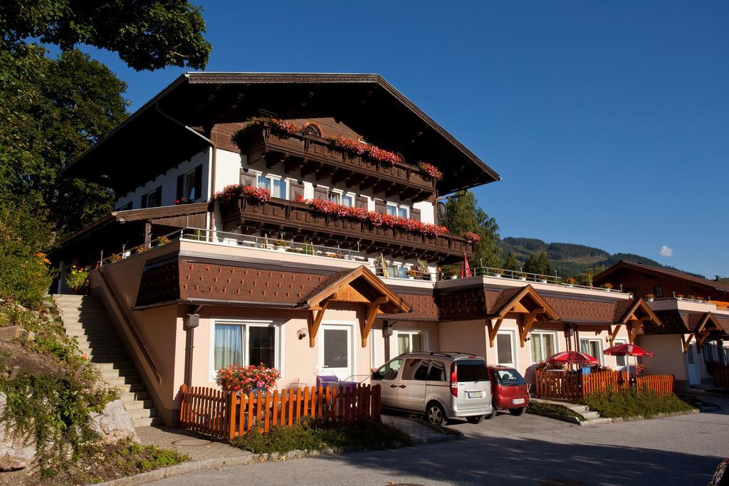 Familiengaestehaus Ingrid Sankt Martin am Tennengebirge Luaran gambar